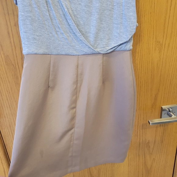 NWT BCBG Gray Dress Size 6 - Picture 9 of 13